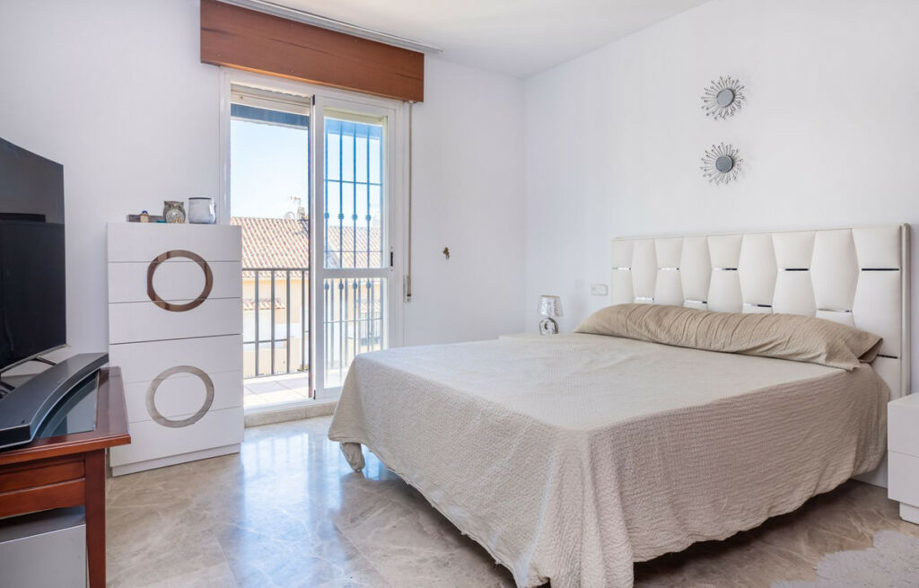 Townhouse Marbella Málaga - image 9