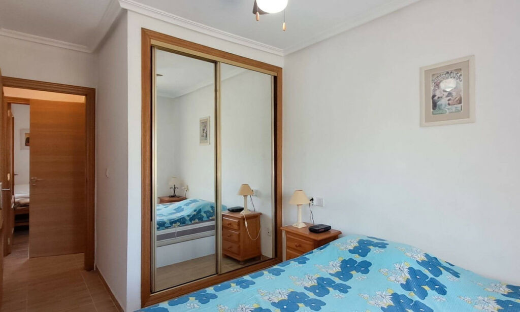 Penthouse Torrevieja Alicante - image 9