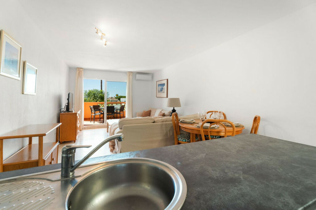 Ground Floor Apartment Marbella Málaga - image 9