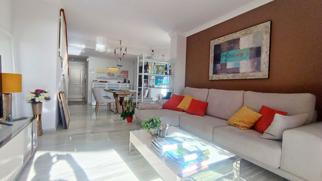 Penthouse Duplex Calahonda Málaga - image 9