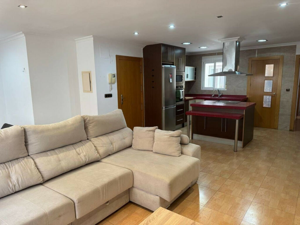 Middle Floor Apartment Torrevieja Alicante - image 9