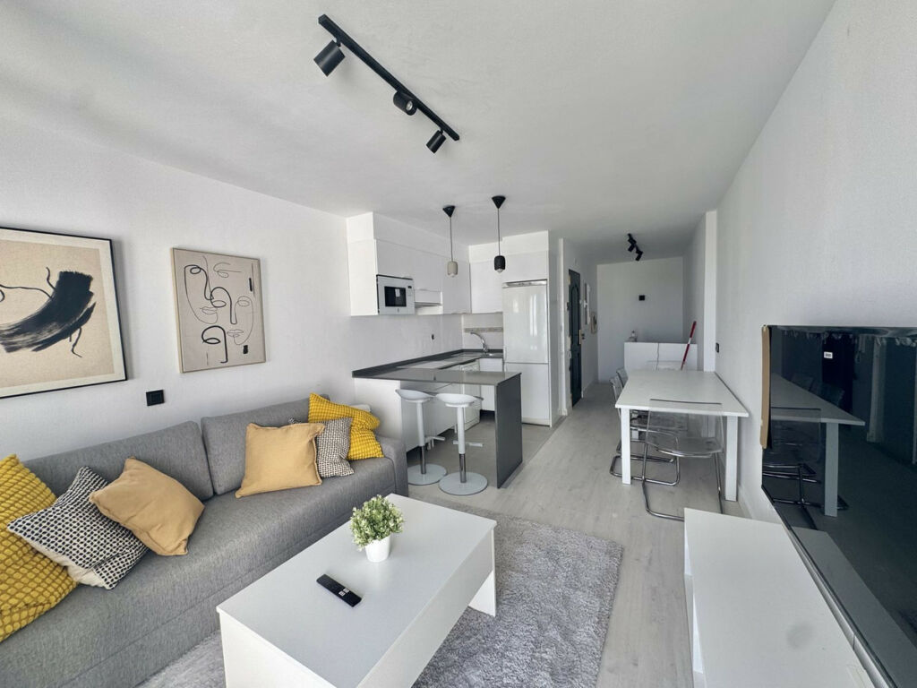 Top Floor Apartment Estepona Málaga - image 9
