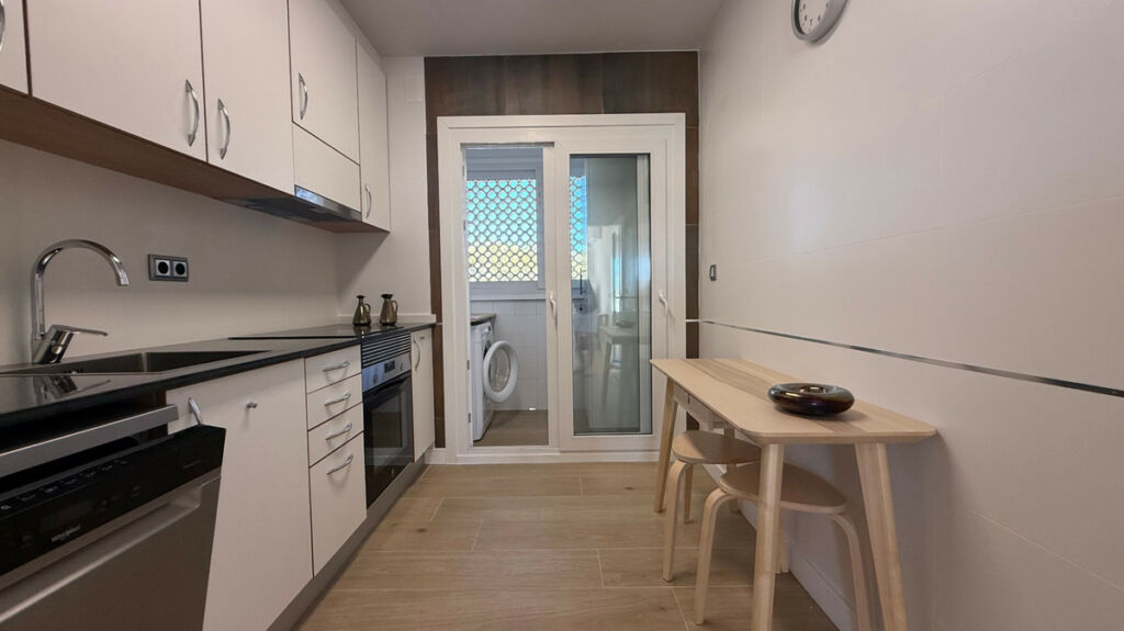 Middle Floor Apartment Orihuela Alicante - image 12