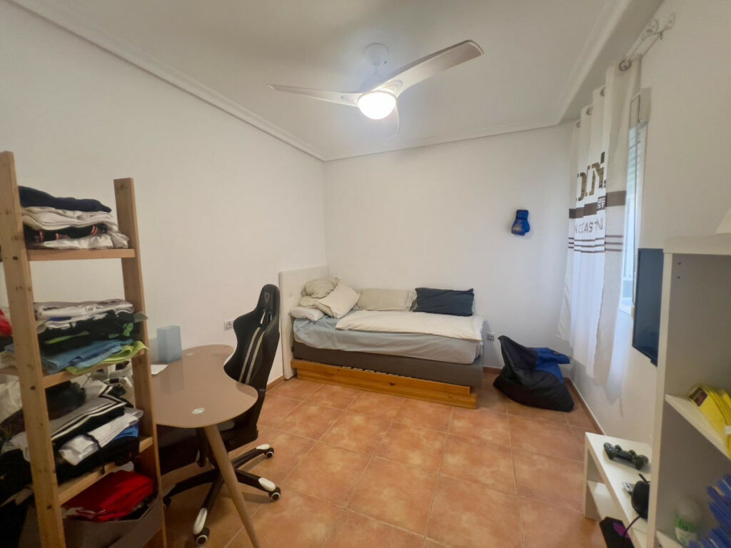 Top Floor Apartment Benejuzar Alicante - image 9