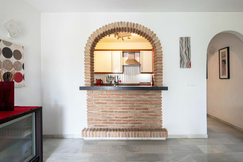 Ground Floor Apartment Calahonda Málaga - image 9