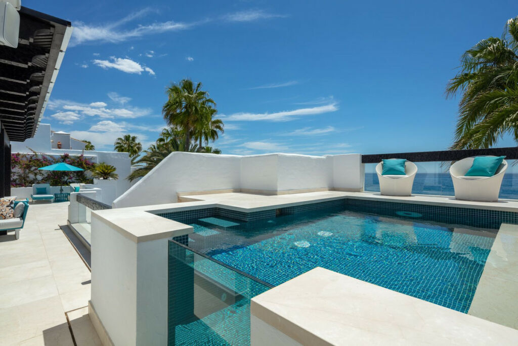 Middle Floor Apartment Marbella Málaga - image 9