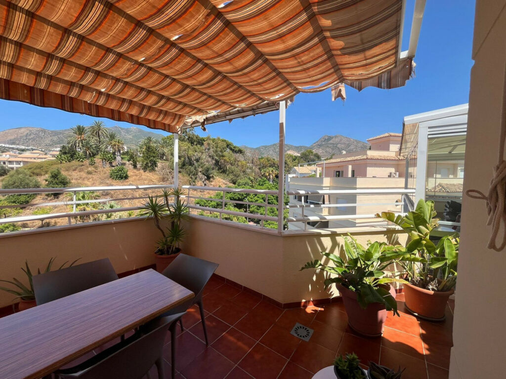 Penthouse Torrequebrada Málaga - image 10