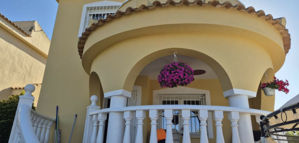 Detached Villa Ciudad Quesada Alicante - image 9