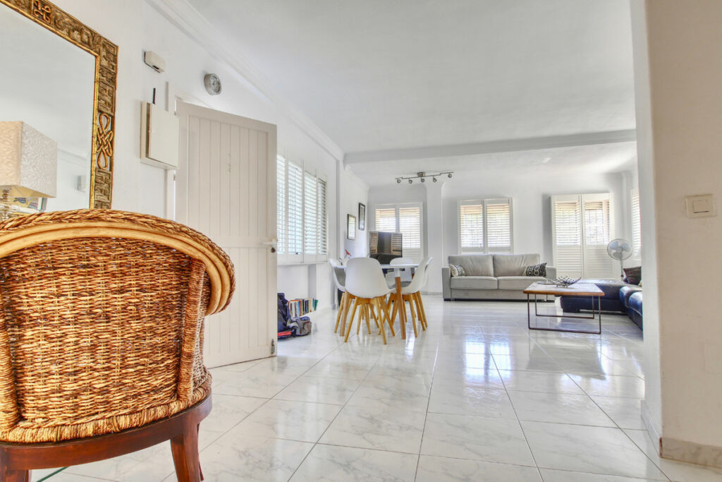 Penthouse Puerto de Cabopino Málaga - image 9