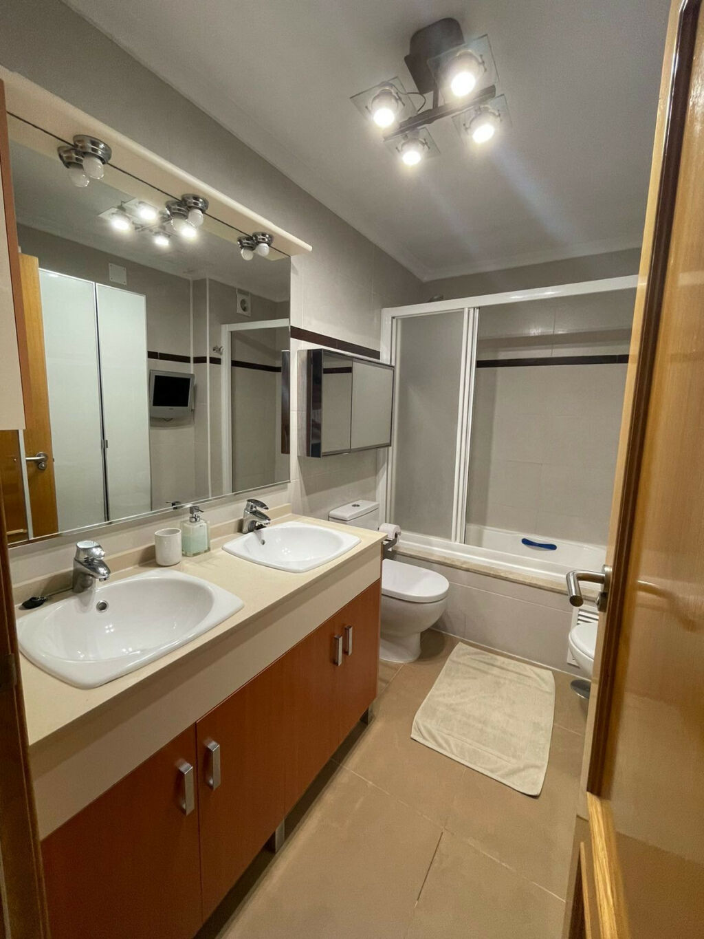 Penthouse Mil Palmeras Alicante - image 9