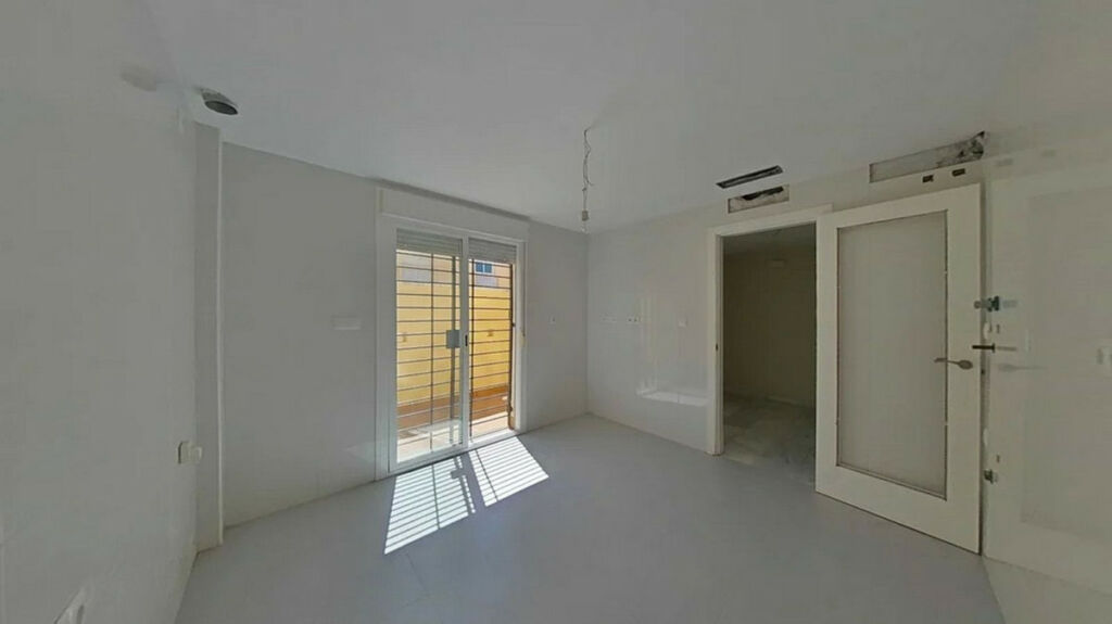 Townhouse Calahonda Málaga - image 9