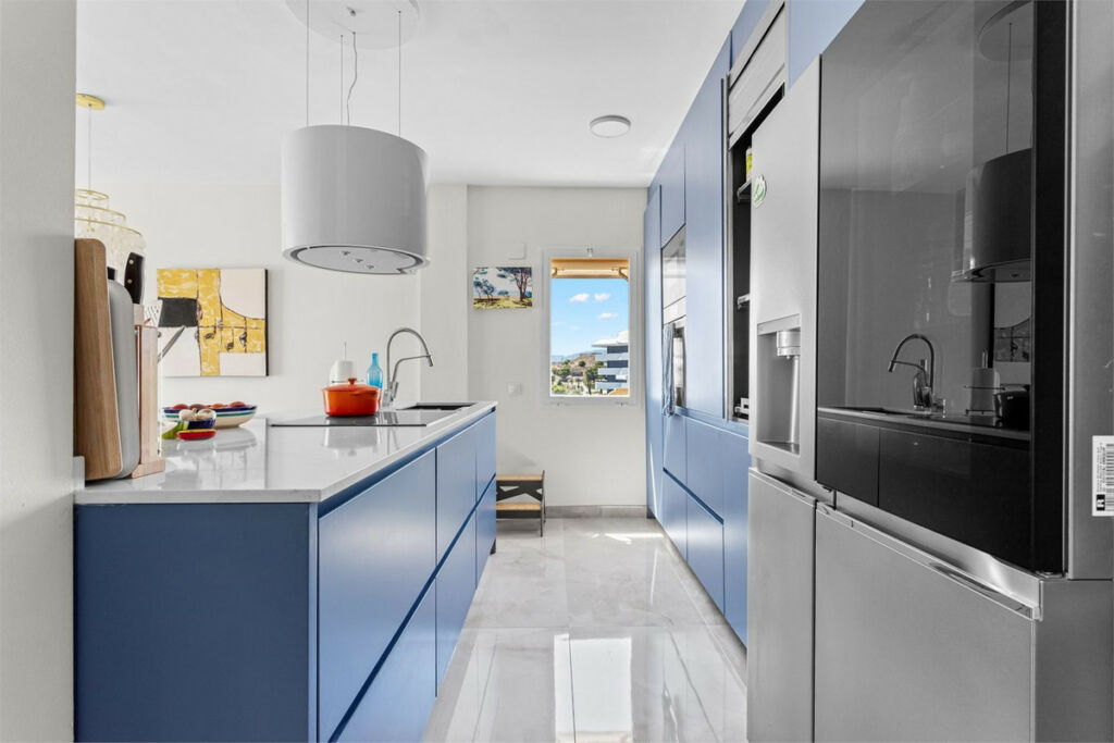 Penthouse Higueron Málaga - image 9