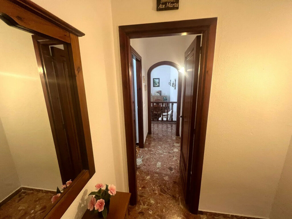 Townhouse Pueblo Nuevo de Guadiaro Cádiz - image 9