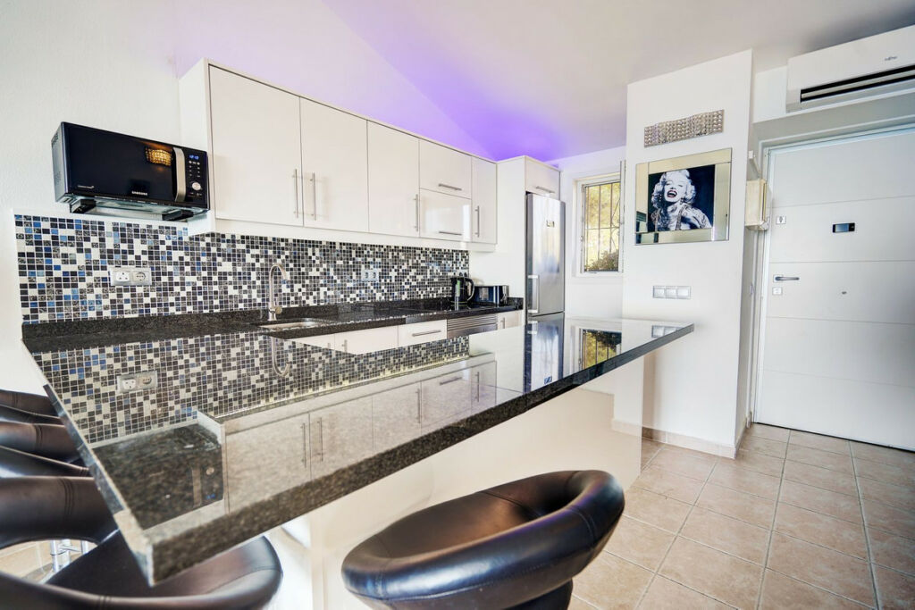 Penthouse Torrenueva Málaga - image 9
