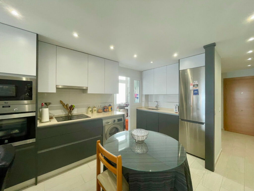 Middle Floor Apartment Playa Del Cura Alicante - image 7