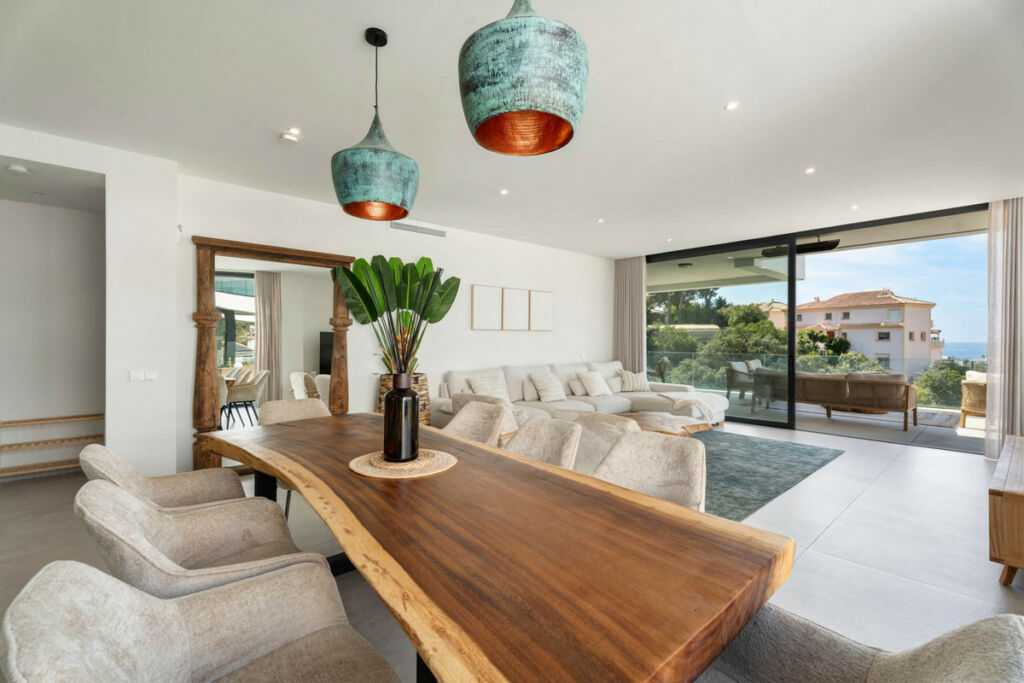 Penthouse Duplex Artola Málaga - image 9
