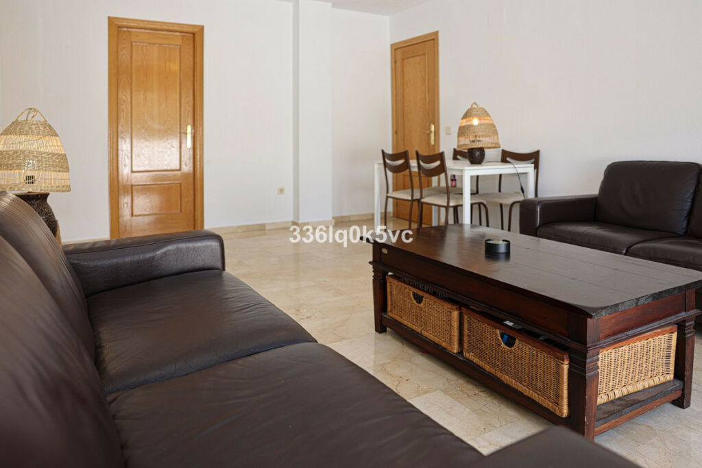 Middle Floor Apartment Benahavís Málaga - image 9
