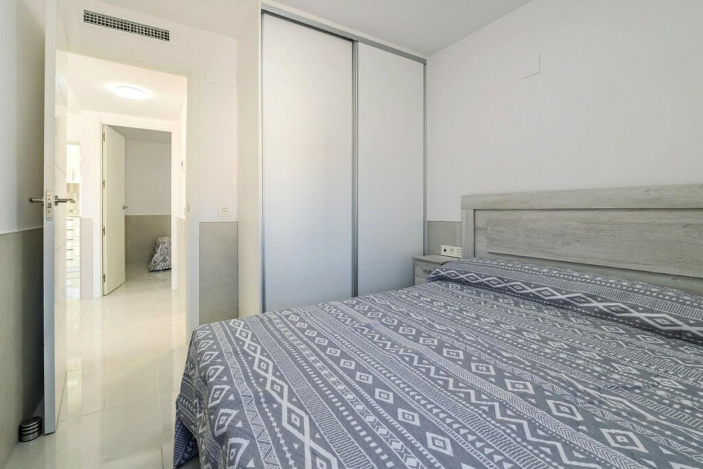 Bungalow Torrevieja Alicante - image 9
