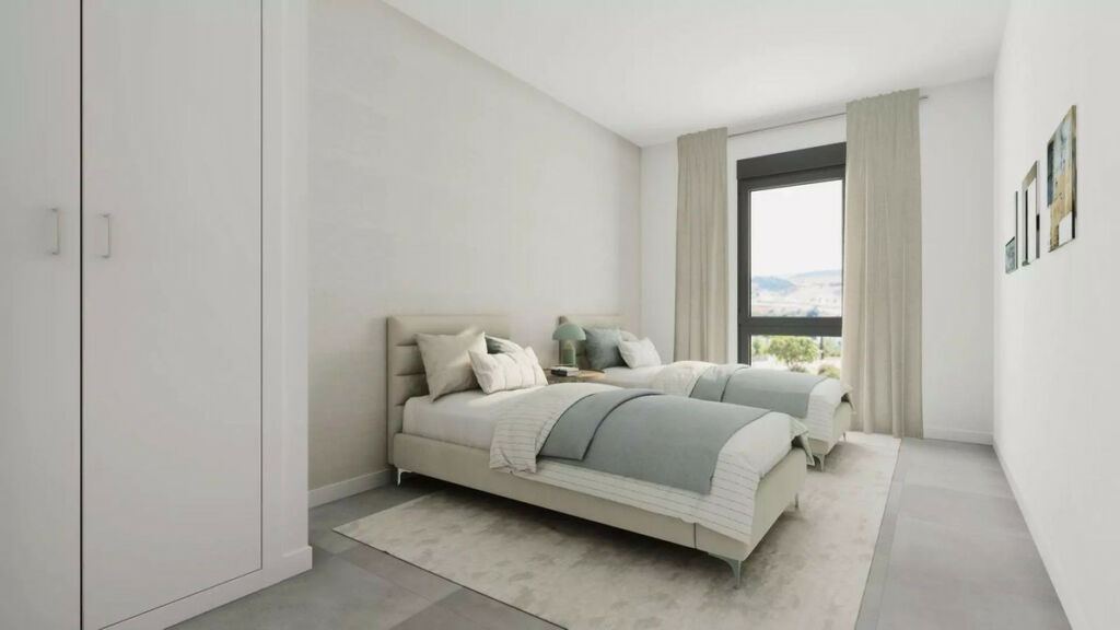 Middle Floor Apartment Estepona Málaga - image 9
