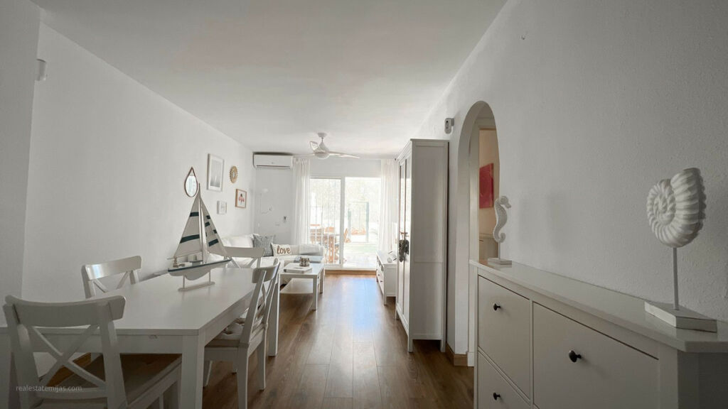 Ground Floor Apartment La Cala de Mijas Málaga - image 9