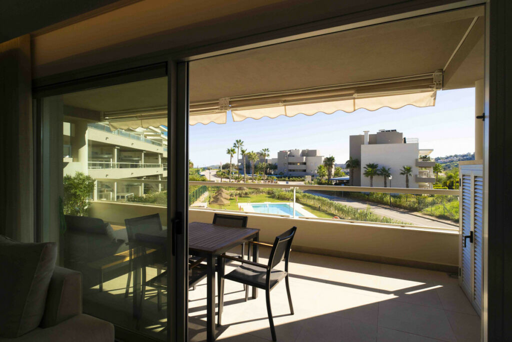 Middle Floor Apartment La Cala Golf Málaga - image 9