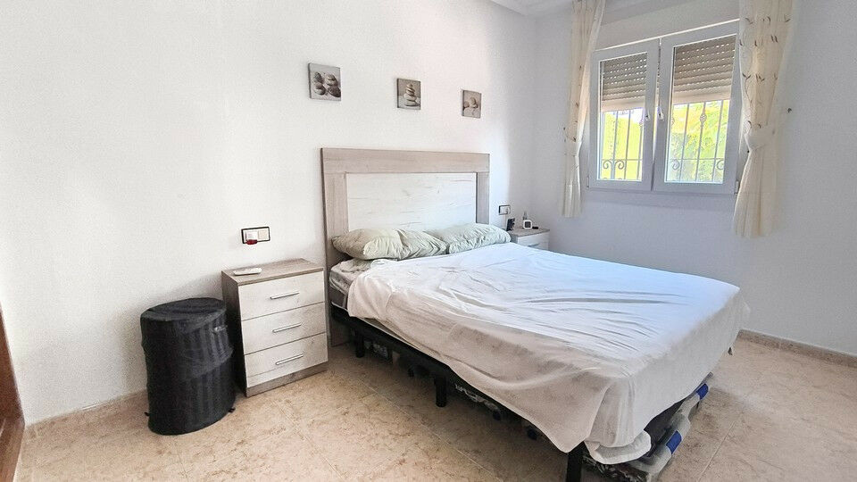 Bungalow Los Montesinos Alicante - image 9