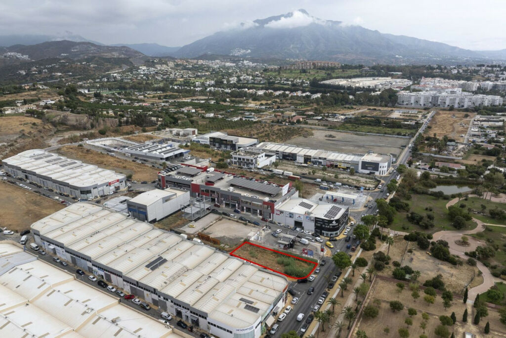 Commercial Plot San Pedro de Alcántara Málaga - image 10