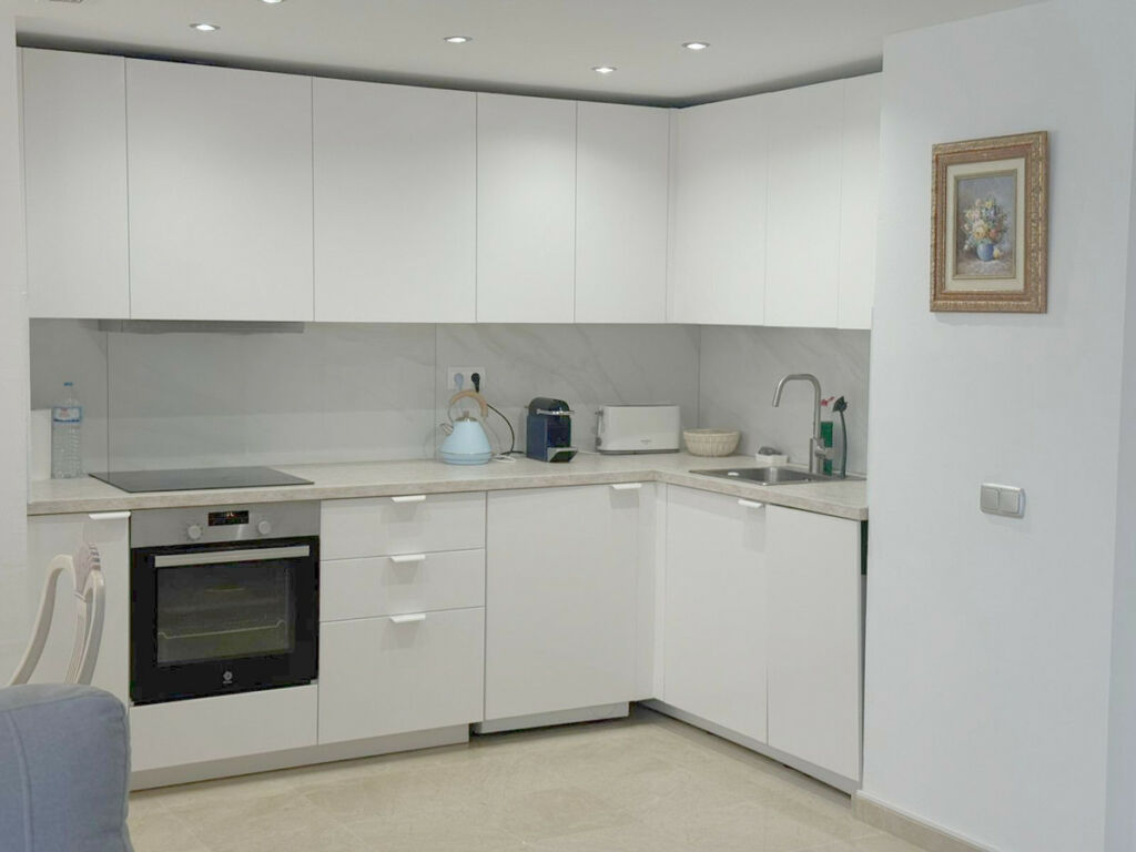 Ground Floor Apartment Benahavís Málaga - image 9