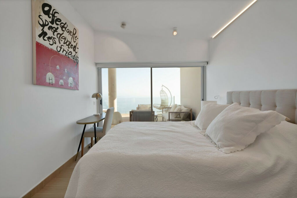 Penthouse Fuengirola Málaga - image 9