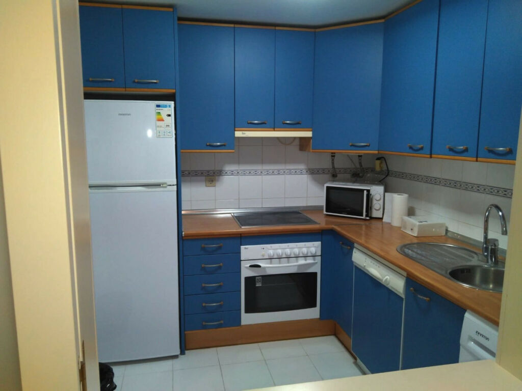 Middle Floor Apartment Marbella Málaga - image 9