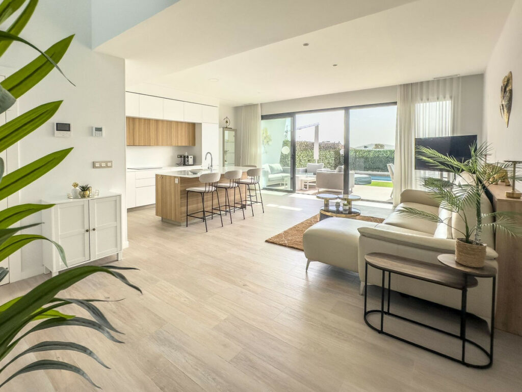Middle Floor Apartment Calpe Alicante - image 9