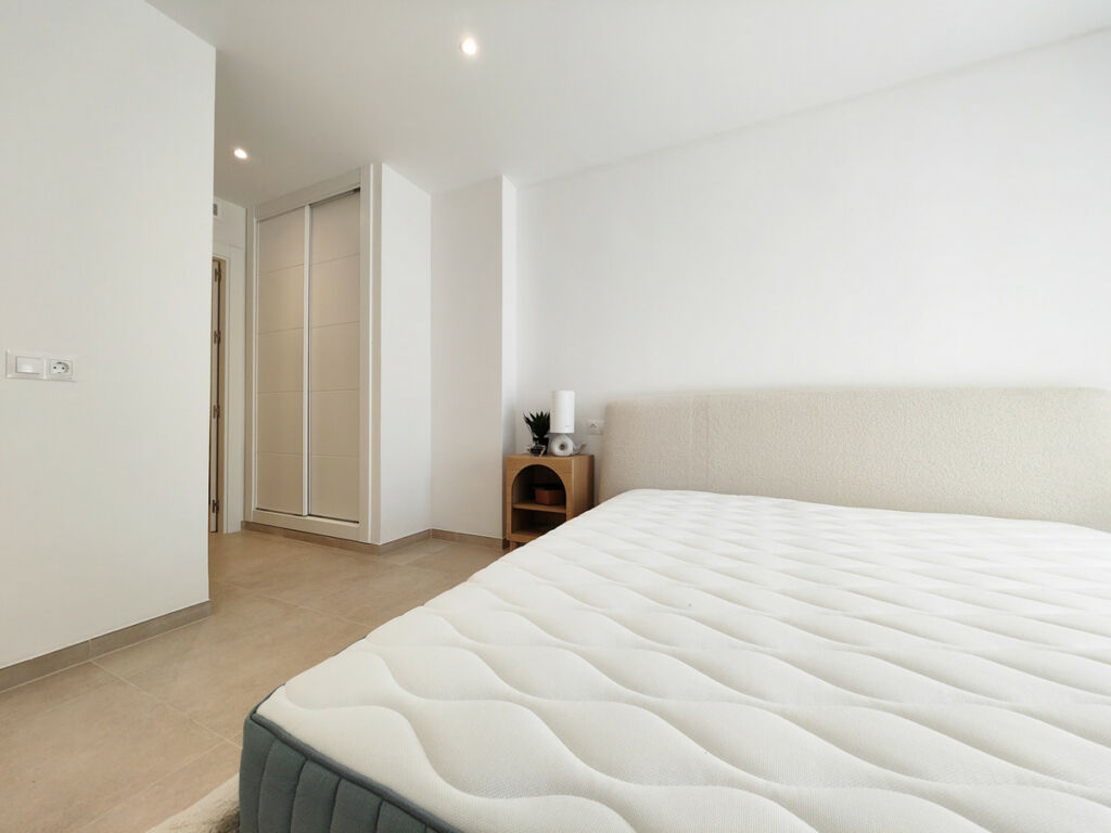 Ground Floor Apartment Nueva Andalucía Málaga - image 9