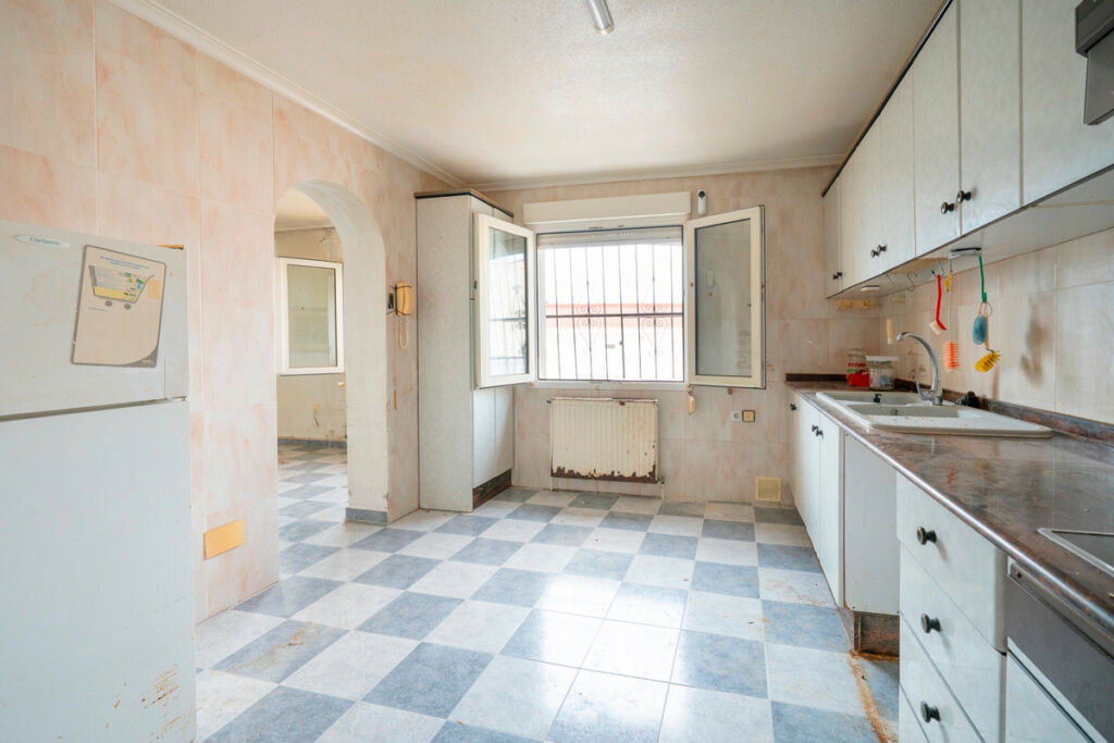 Detached Villa Ciudad Quesada Alicante - image 9