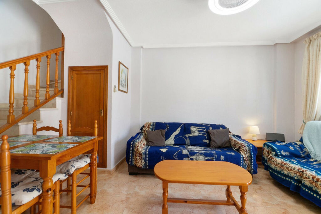 Townhouse Torrevieja Alicante - image 9