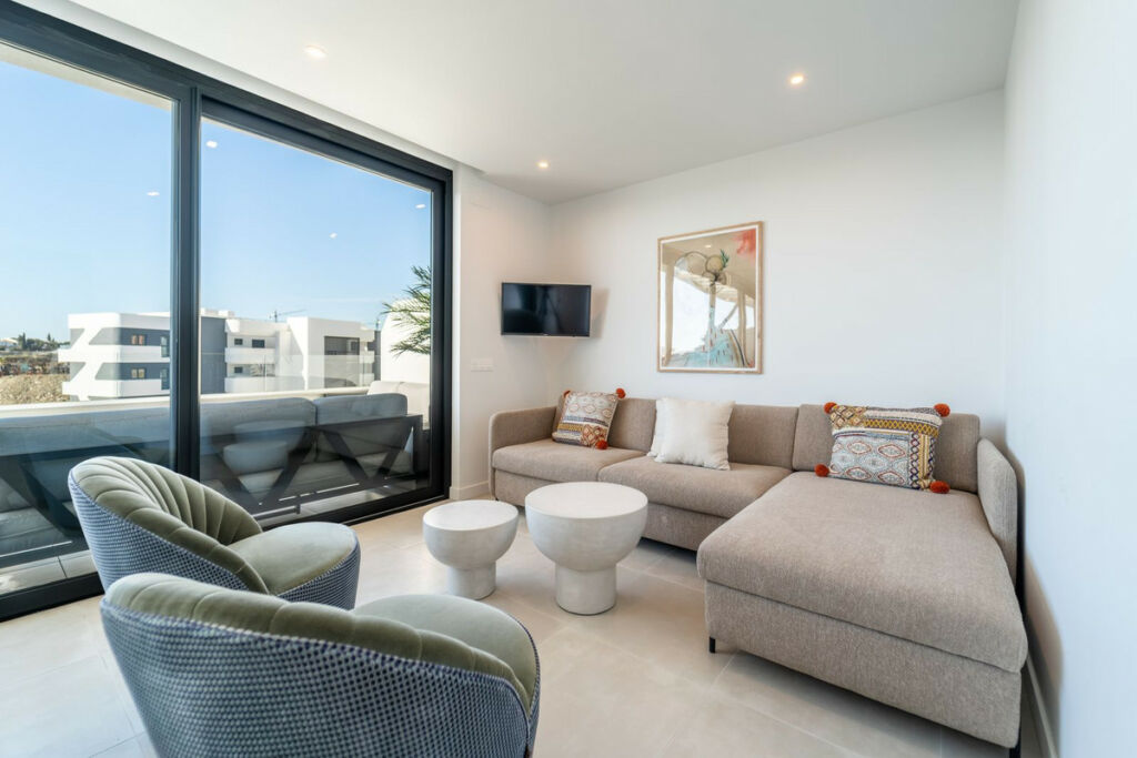 Top Floor Apartment Higueron Málaga - image 9