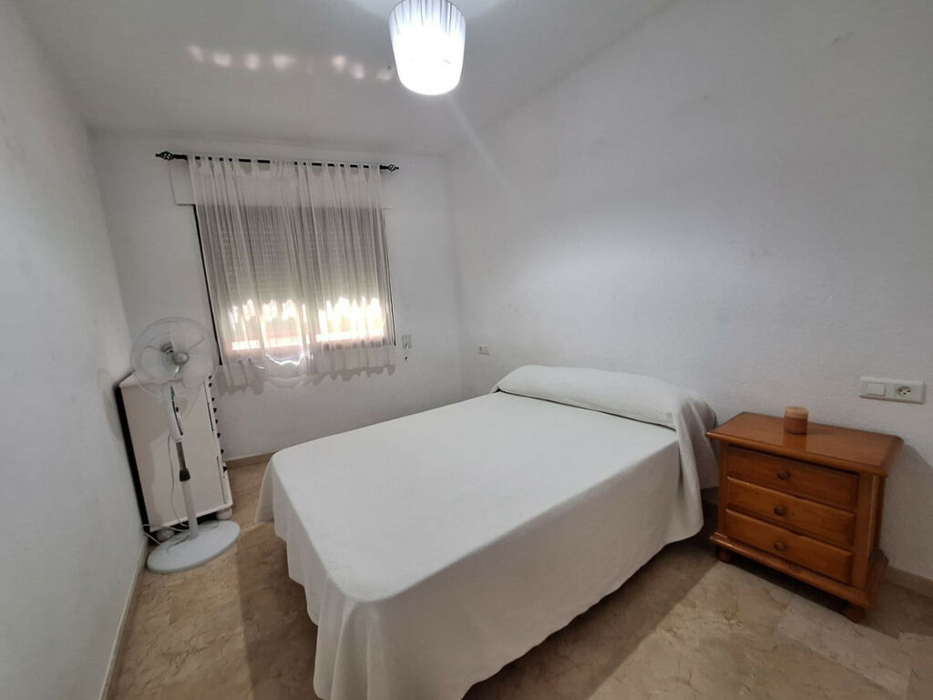 Middle Floor Apartment San Luis de Sabinillas Málaga - image 9