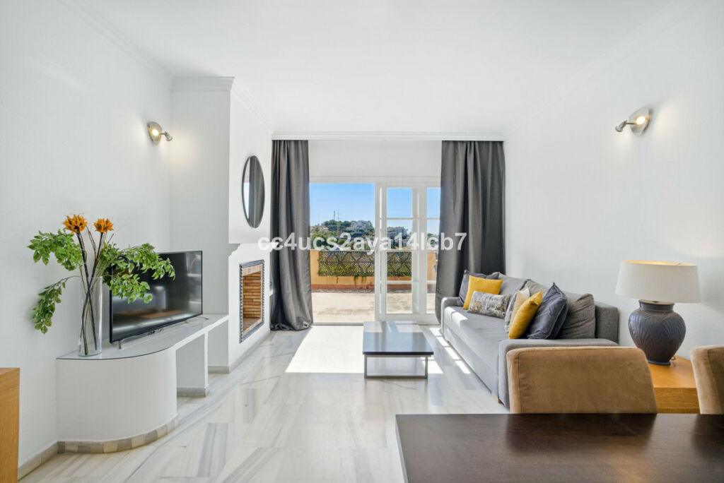 Penthouse Riviera del Sol Málaga - image 9