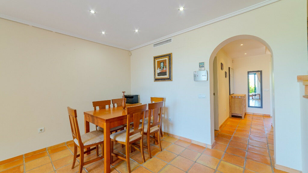 Townhouse Finestrat Alicante - image 12