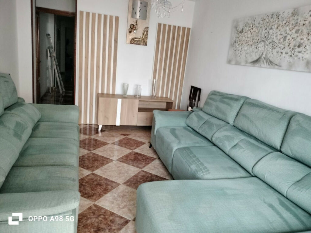 Middle Floor Apartment Fuengirola Málaga - image 9