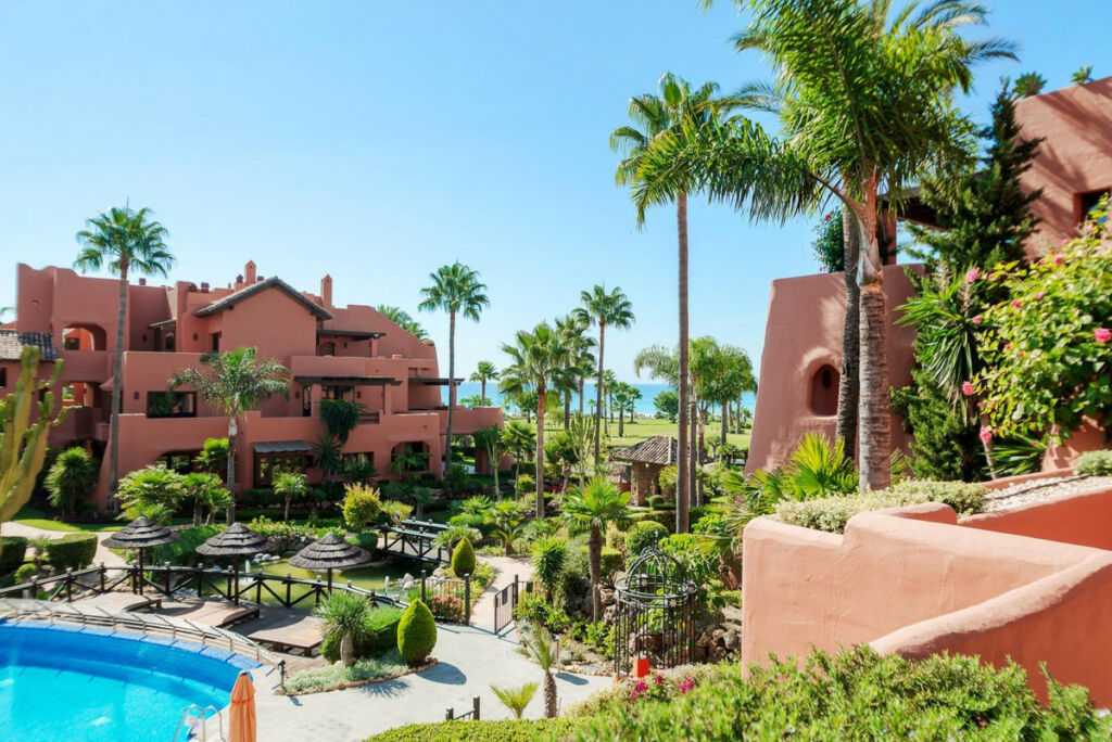 Penthouse Duplex Estepona Málaga - image 9