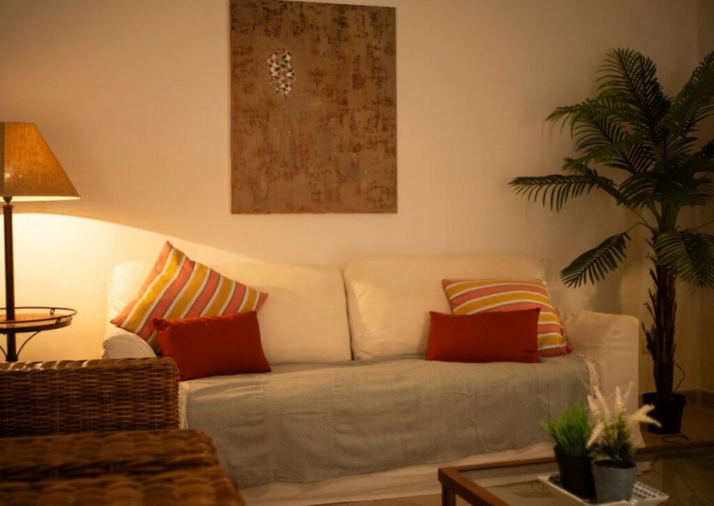 Middle Floor Apartment El Paraiso Málaga - image 10