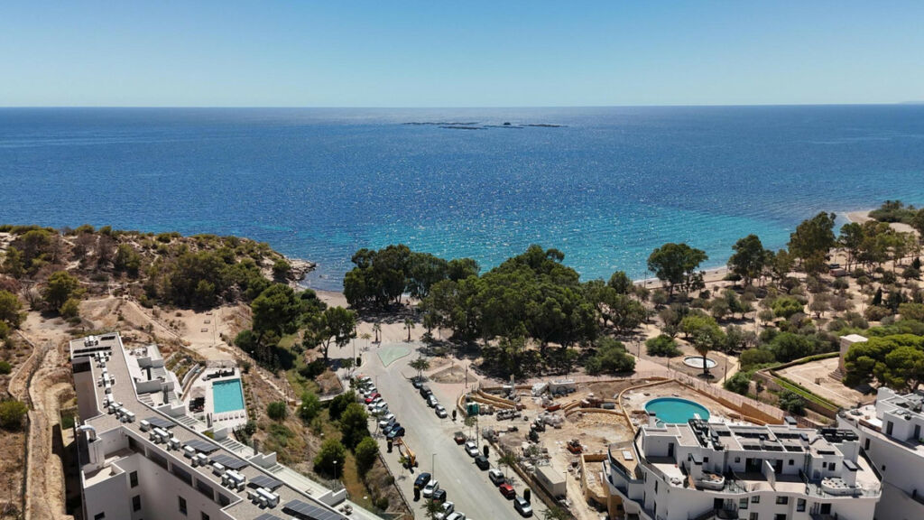 Middle Floor Apartment Villajoyosa Alicante - image 9