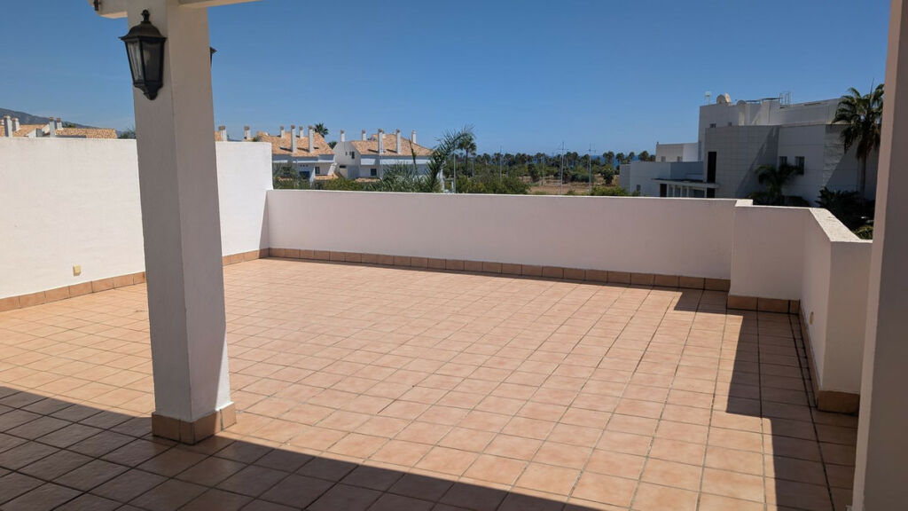 Semi-Detached House San Pedro de Alcántara Málaga - image 9