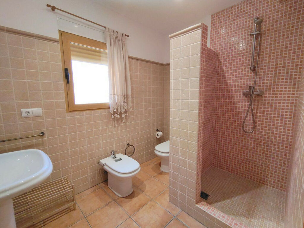 Detached Villa Calpe Alicante - image 9