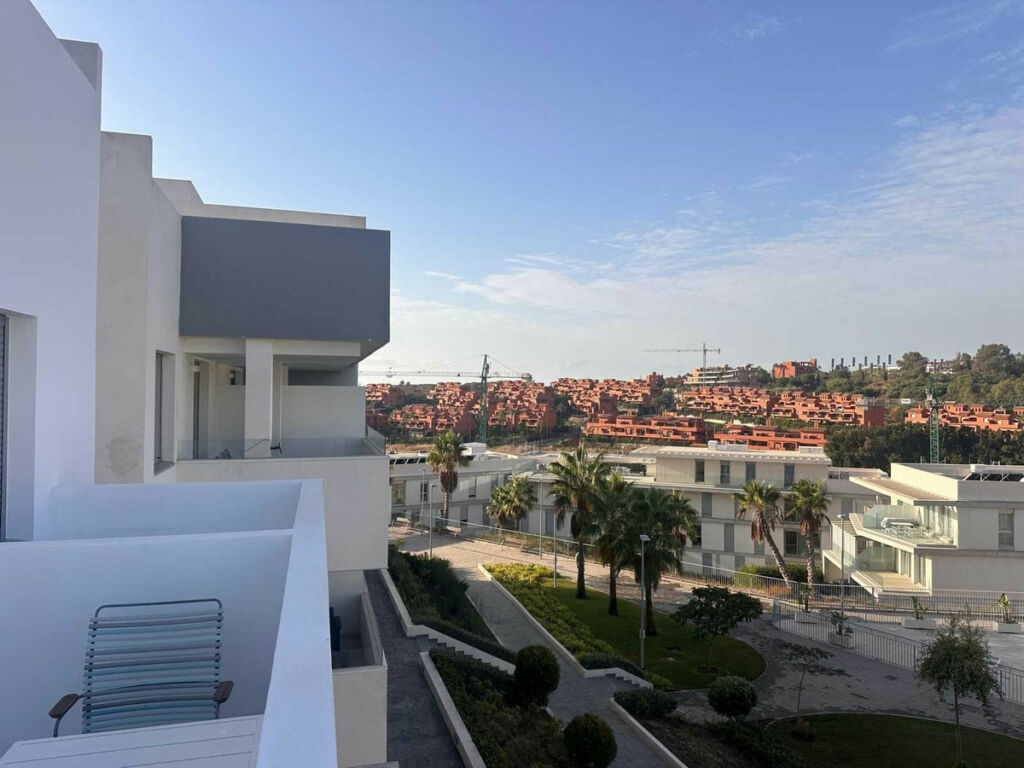 Penthouse Estepona Málaga - image 9