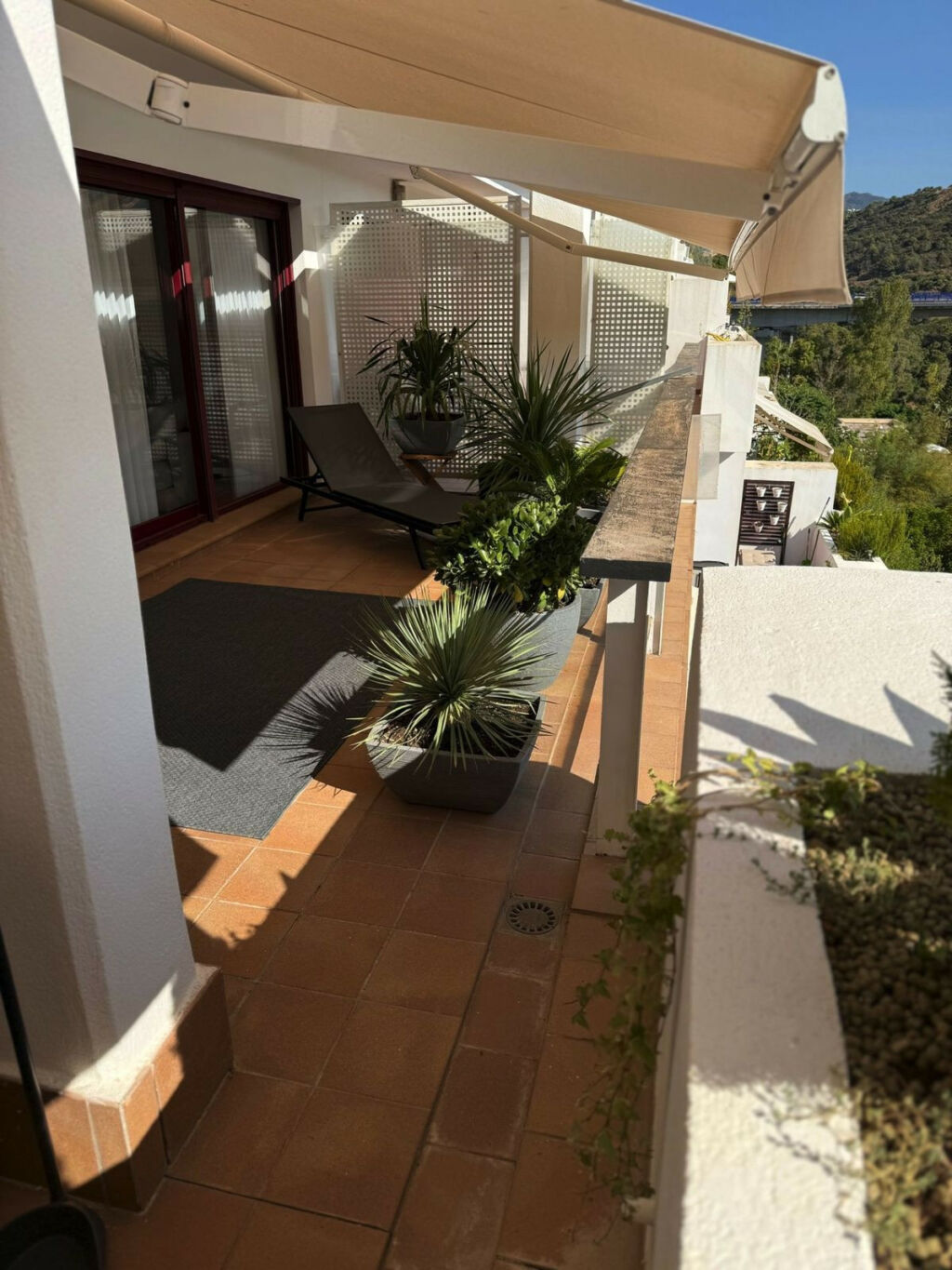 Middle Floor Apartment Benahavís Málaga - image 9