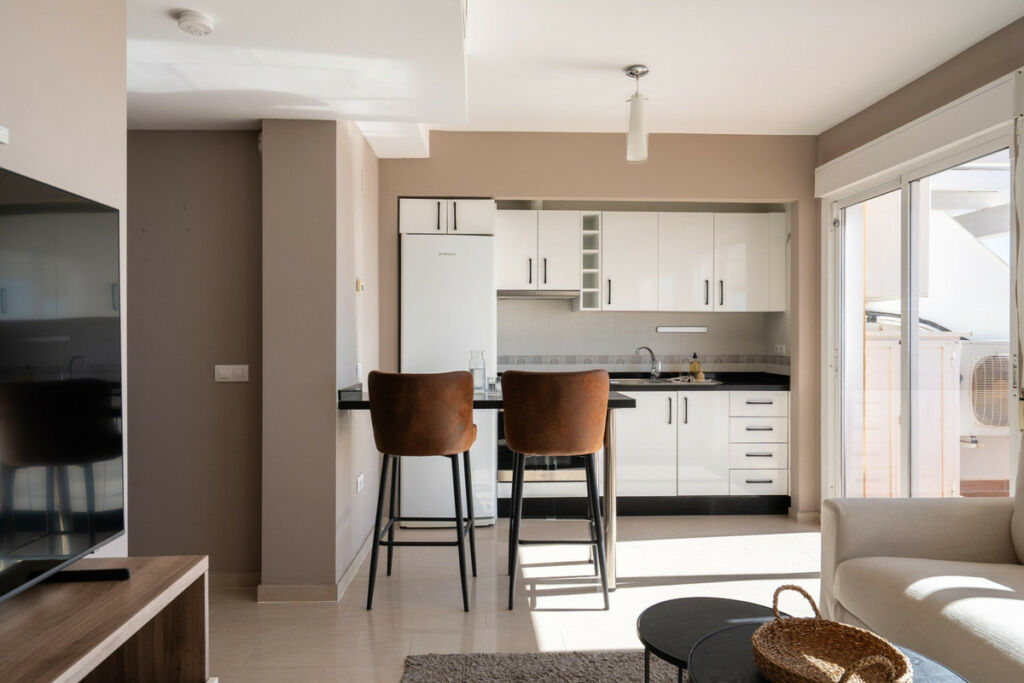 Penthouse Benalmadena Pueblo Málaga - image 9
