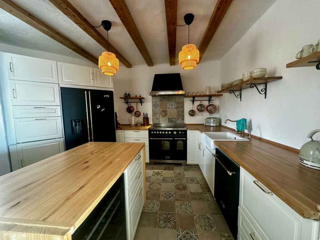 Penthouse Calahonda Málaga - image 9