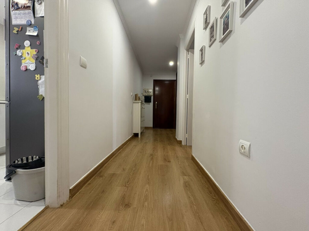 Ground Floor Apartment Atalaya Málaga - image 9