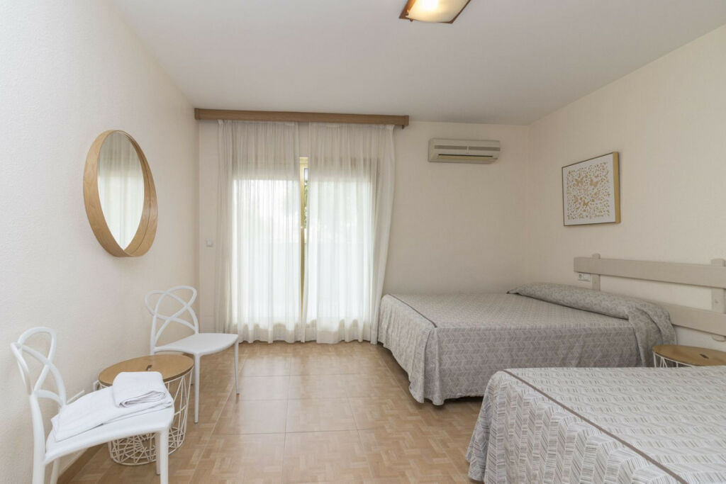 Middle Floor Apartment Fuengirola Málaga - image 9